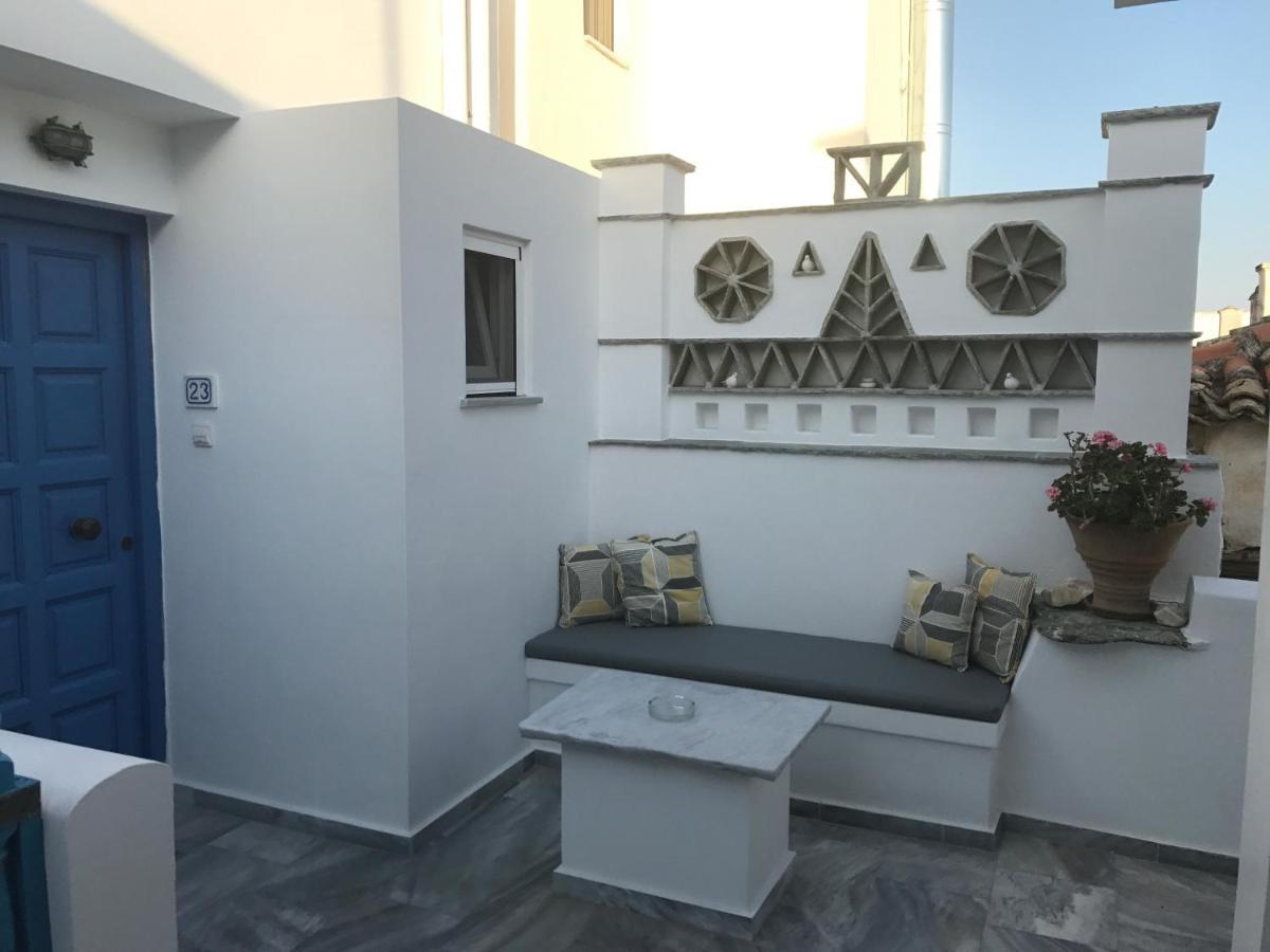 Manto Apartments Tinos Luaran gambar