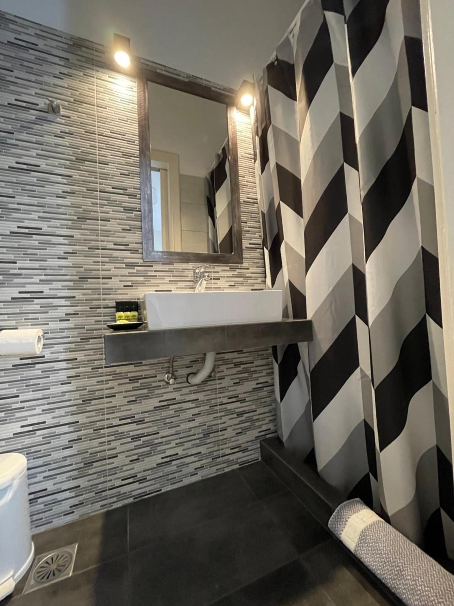 Manto Apartments Tinos Luaran gambar