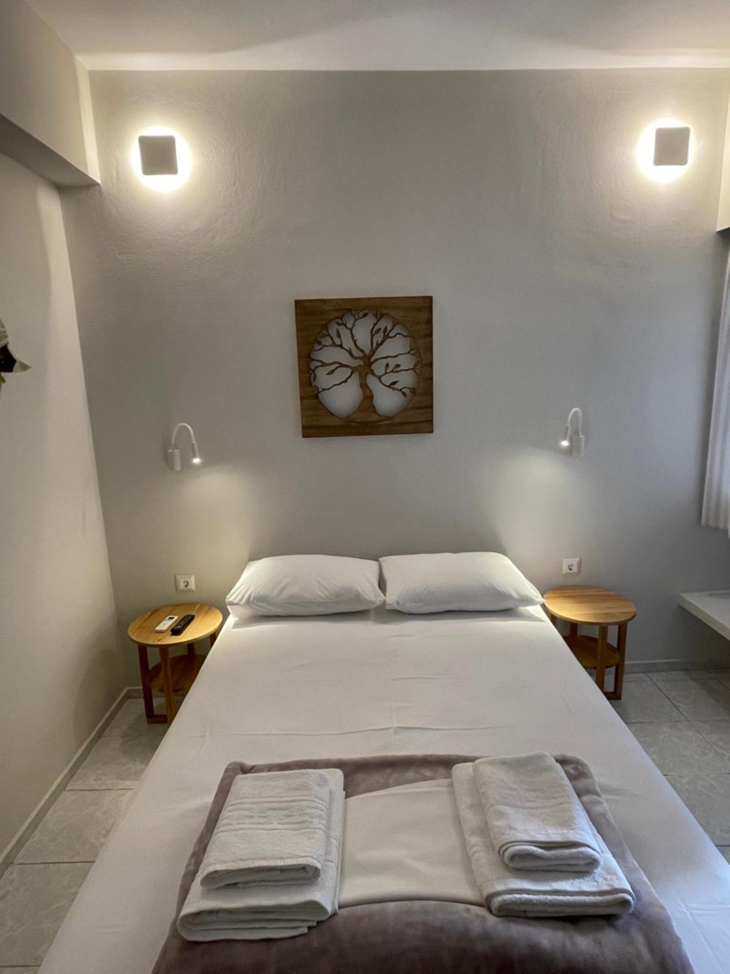 Manto Apartments Tinos Luaran gambar